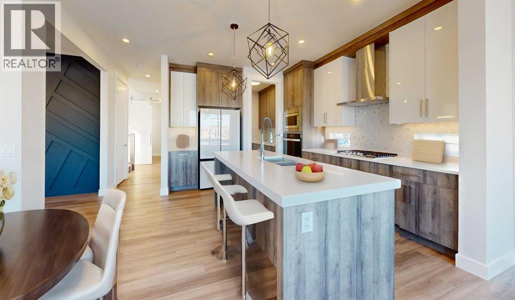 33 Heritage Park, Cochrane