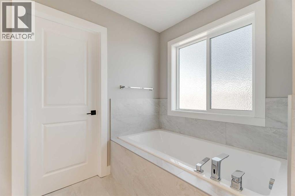 157 Vantage Drive, Cochrane