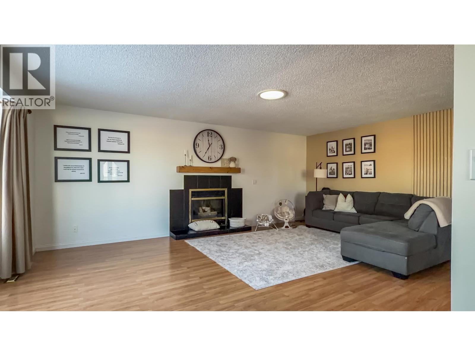 9219 NE 103 AVENUE, Fort St. John