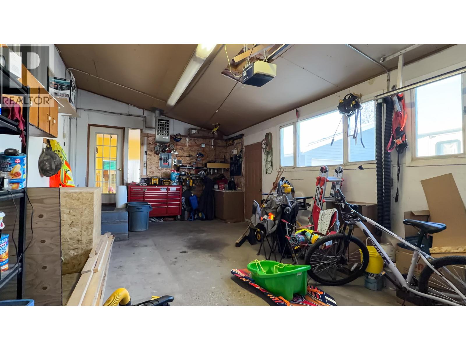 9219 NE 103 AVENUE, Fort St. John