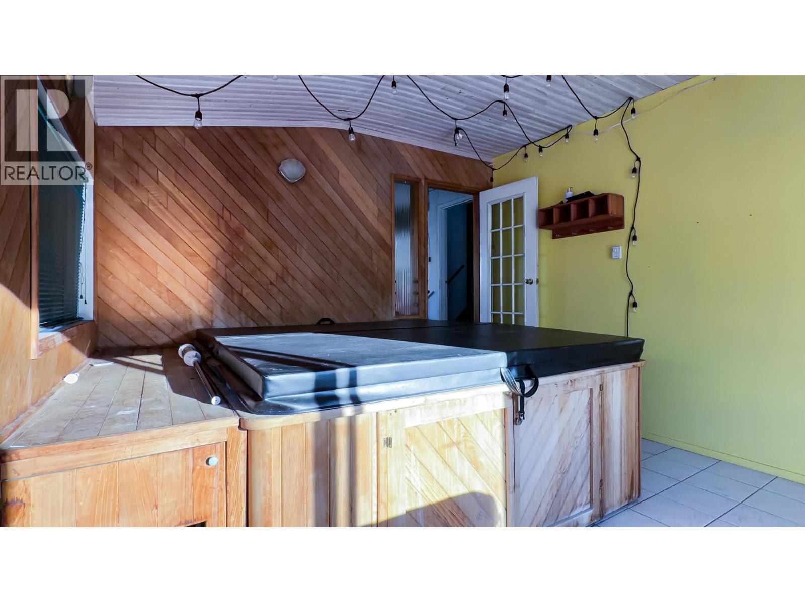 9219 NE 103 AVENUE, Fort St. John