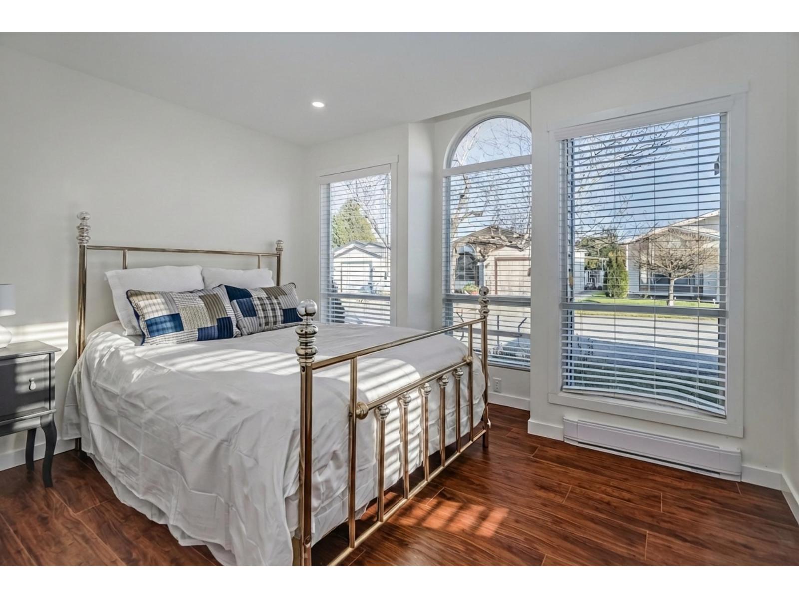 28 2345 CRANLEY DRIVE, Surrey