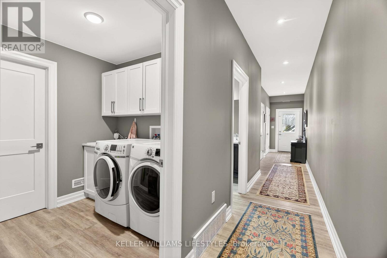 67 FRONT STREET W Property Photo