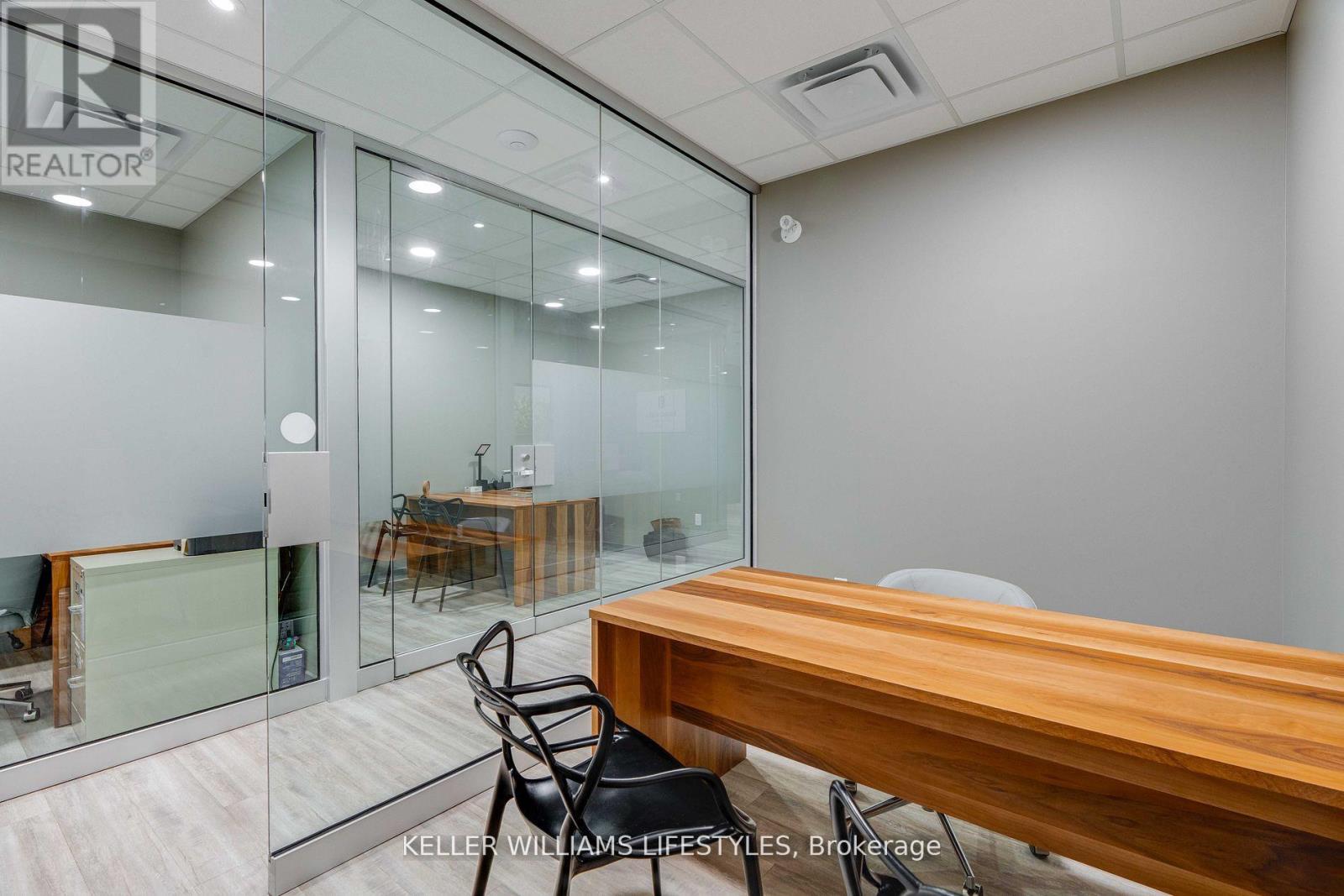 67 FRONT STREET W - Photo 5 of 45, Strathroy-Caradoc (NW), Ontario