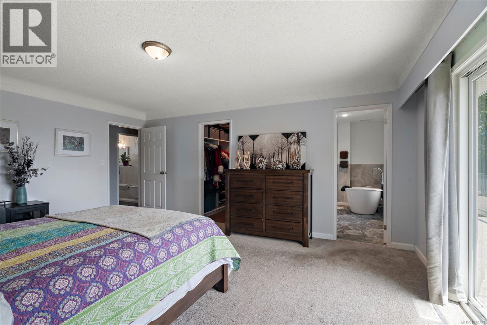 3915 Gilbert Dr, Metchosin