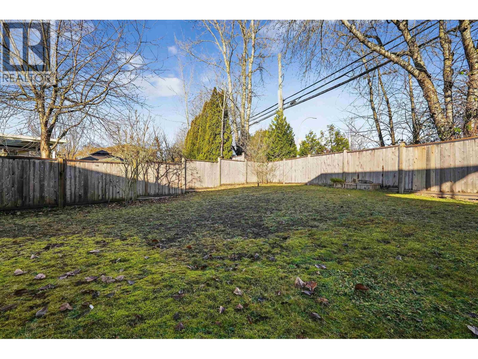 23015 OLUND CRESCENT — photo 21