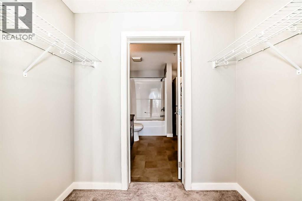 Single Family House for Sale in   Royal Oak Plaza NW Royal Oak Calgary 