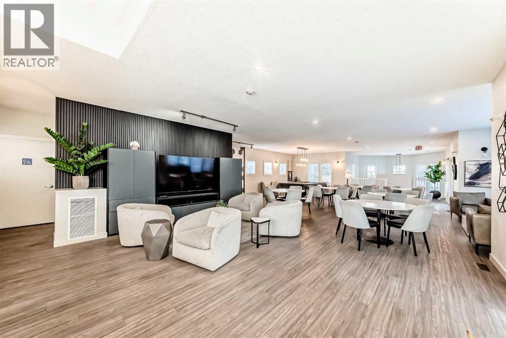 Single Family House for Sale in   Royal Oak Plaza NW Royal Oak Calgary 