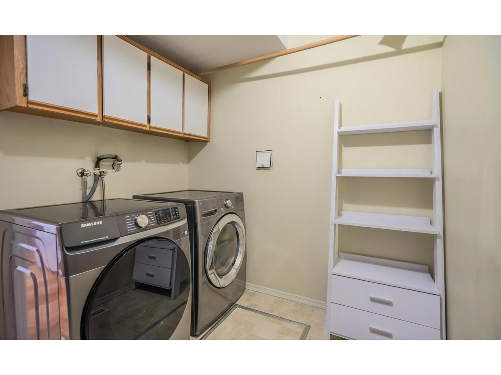 410 6866 NICHOLSON ROAD, Delta