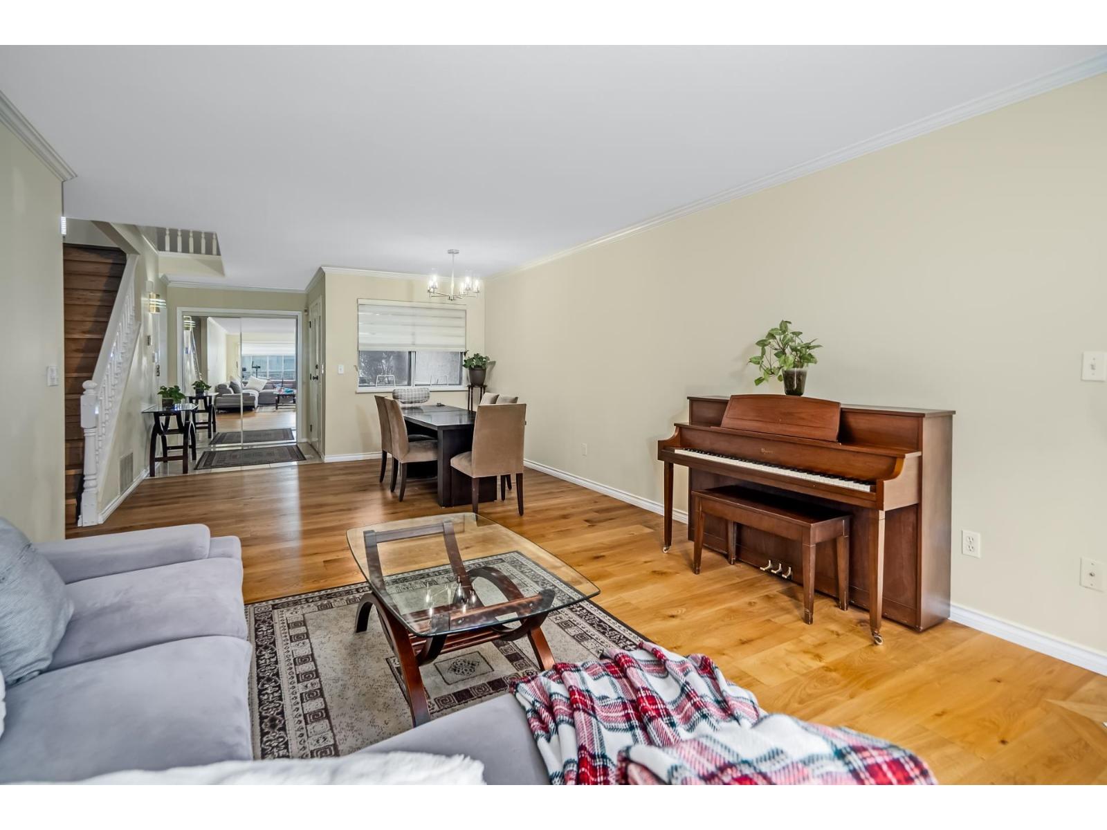 410 6866 NICHOLSON ROAD, Delta