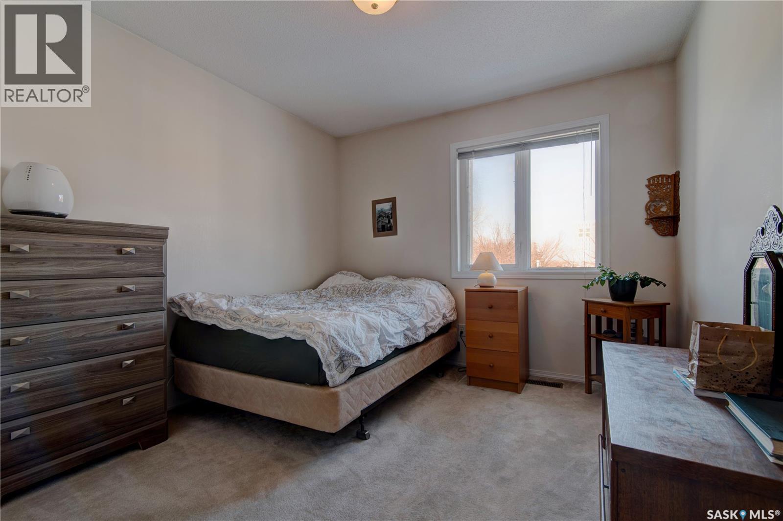 #404 2203 ANGUS STREET - 12