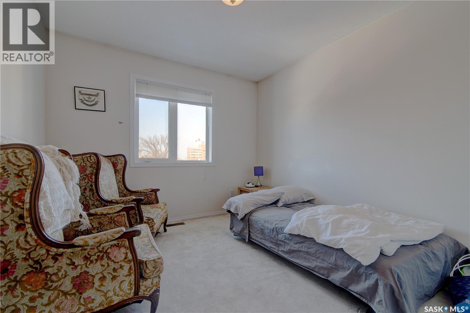 #404 2203 ANGUS STREET - 14
