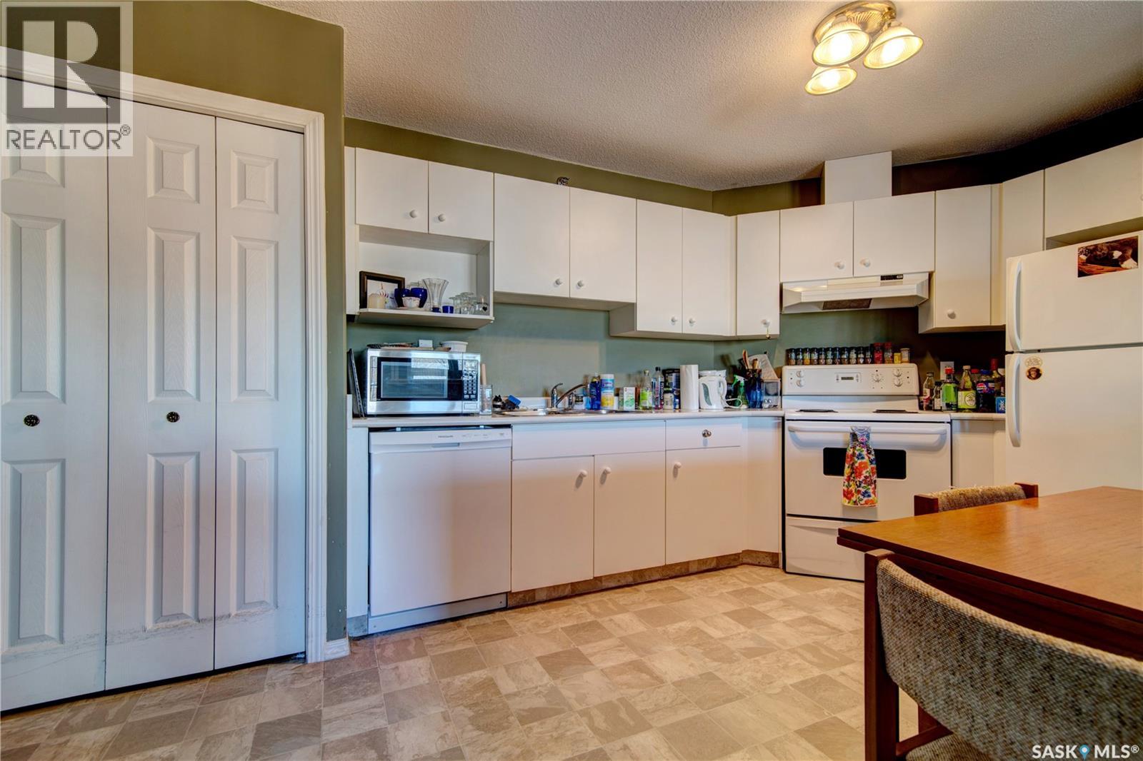 #404 2203 ANGUS STREET - 8