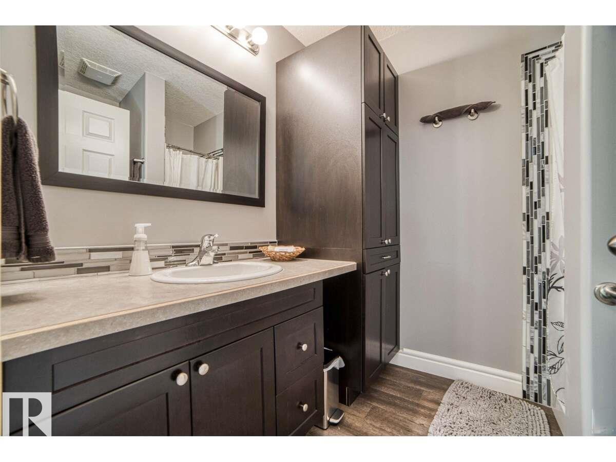 
          5265 52 Street
            <br/>
            <span>Mayerthorpe</span>
            , 
            <span>AB</span>
             <span>T0E1N0</span>
         - Photo 17