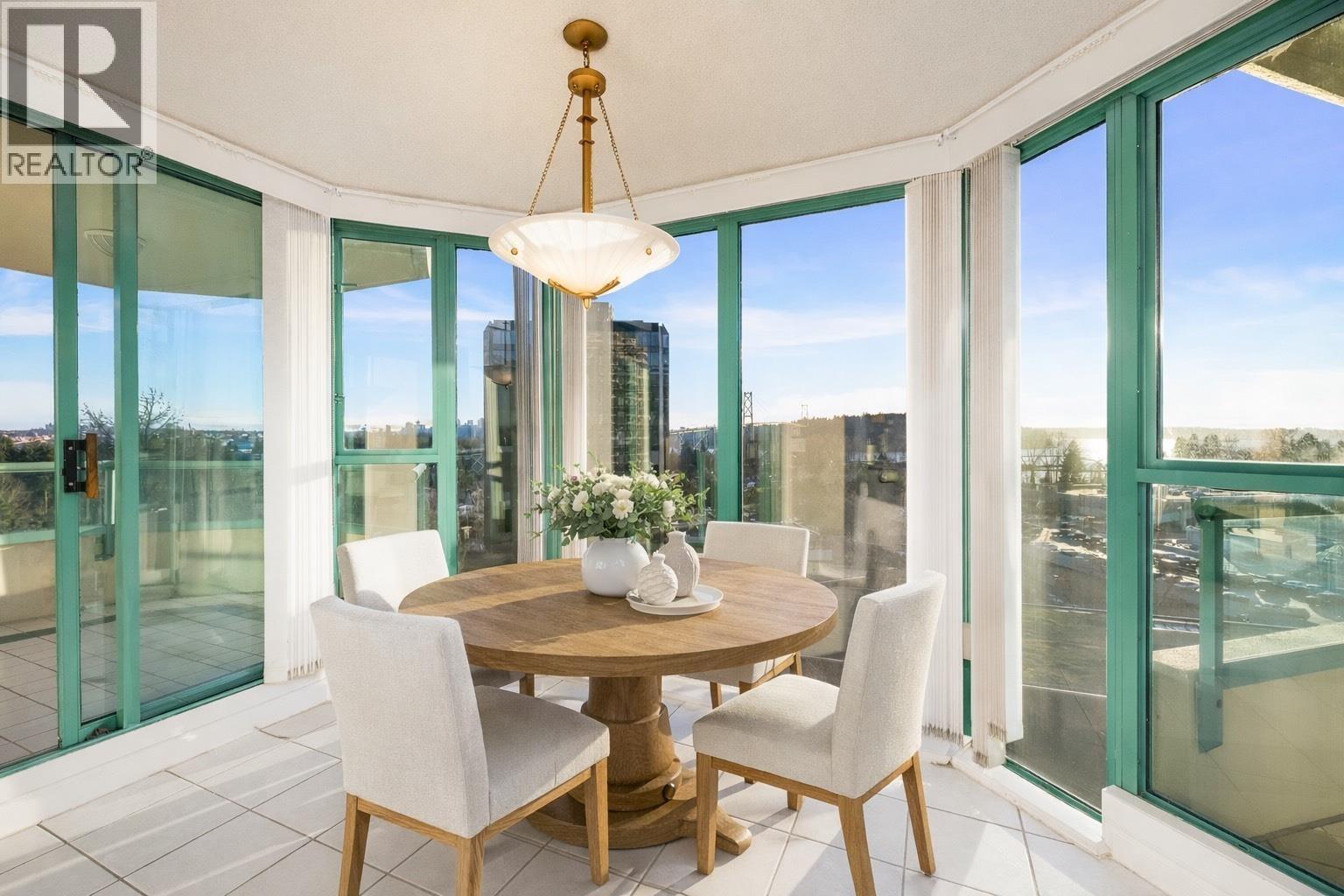 12C 338 TAYLOR WAY, West Vancouver