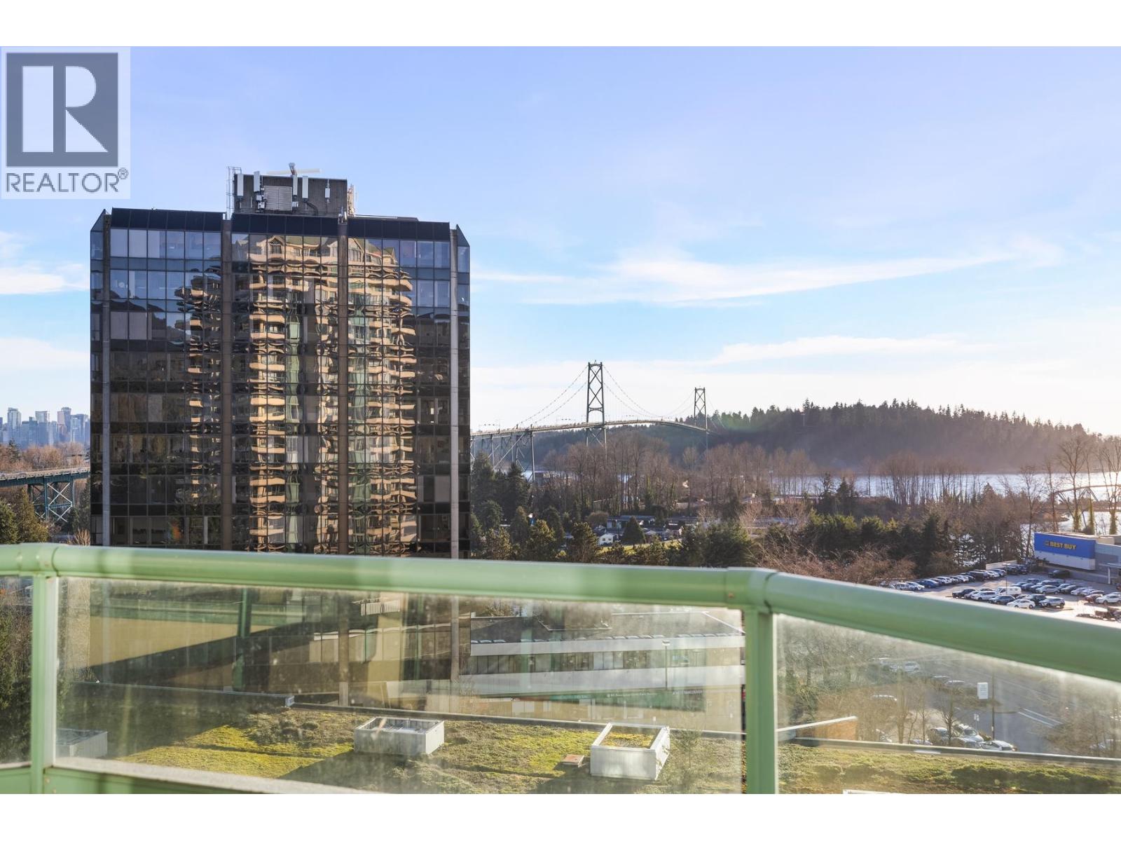 12C 338 TAYLOR WAY, West Vancouver