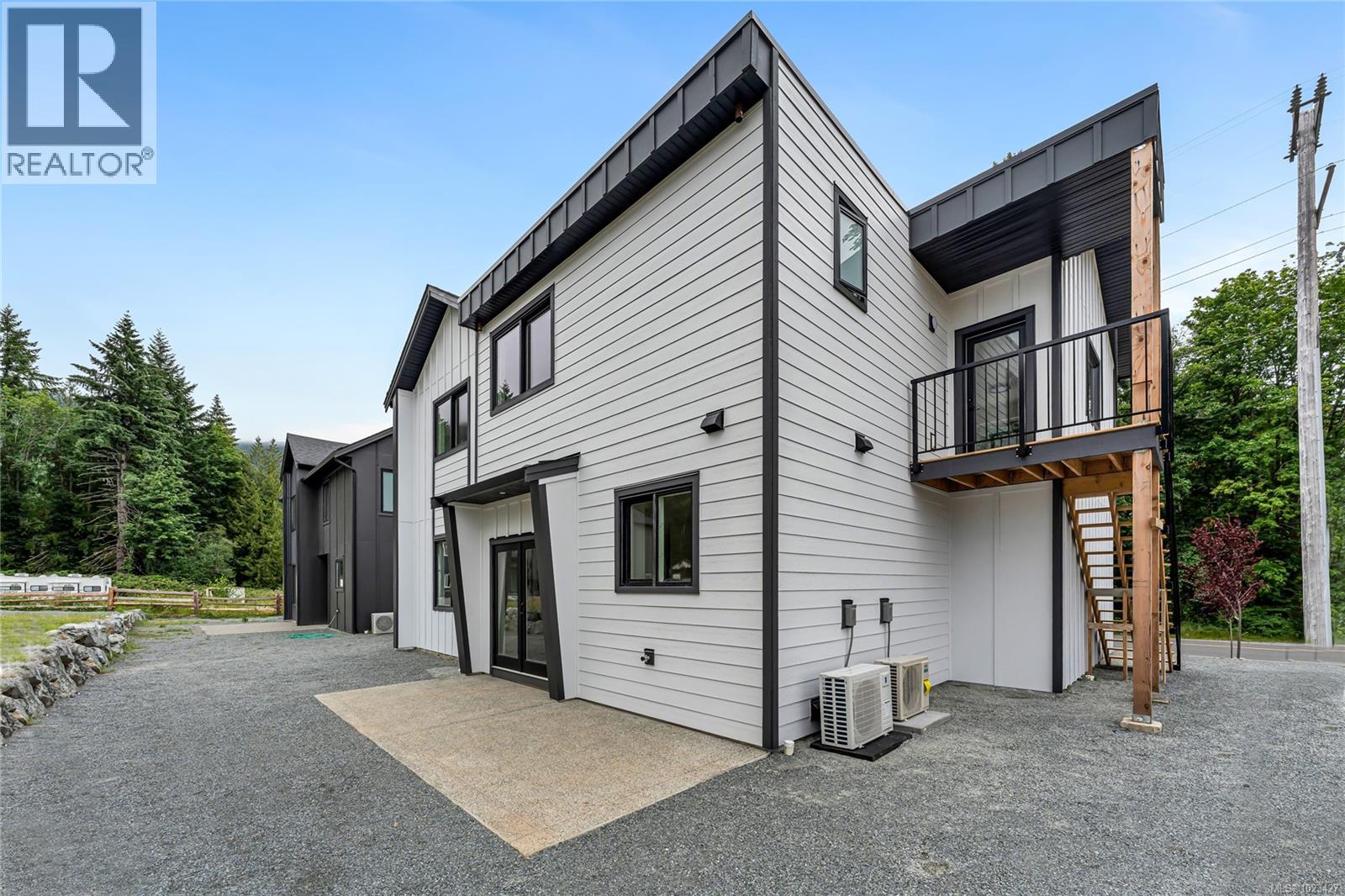 219 Cowichan Lake Rd - 43