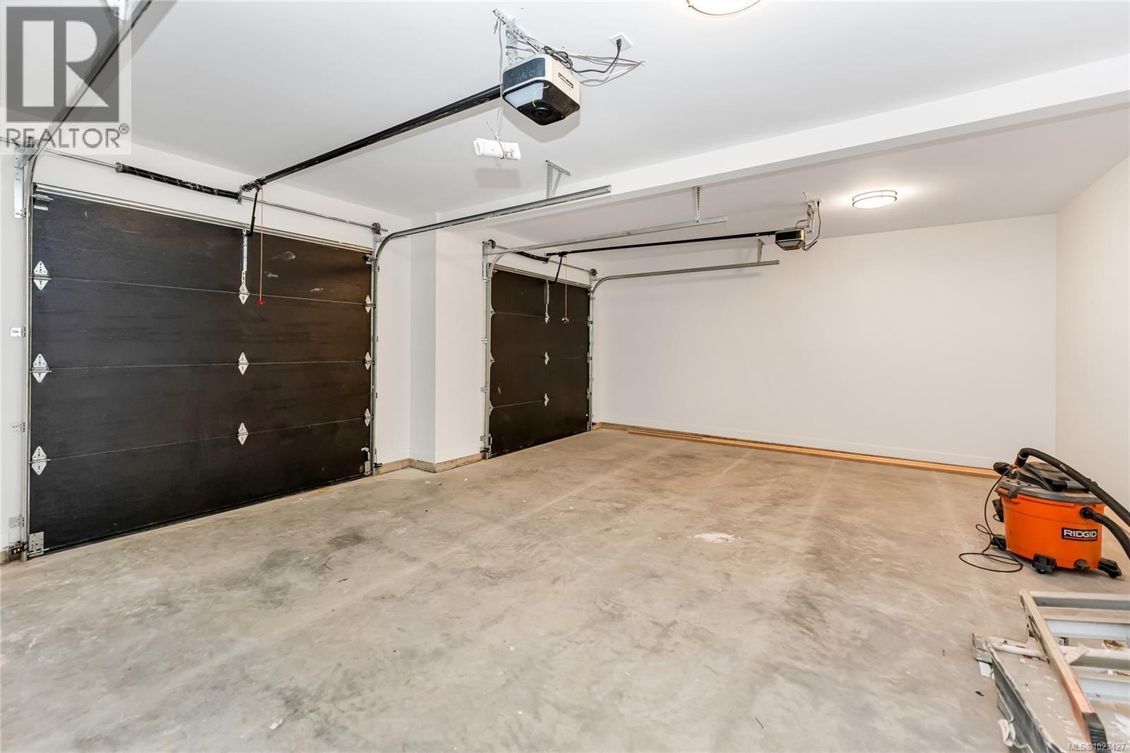 219 Cowichan Lake Rd - 49