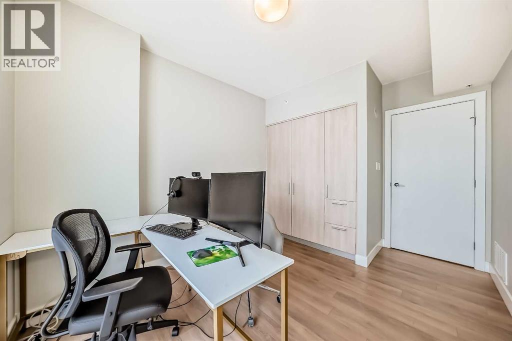 Single Family House for Sale in    Street SE Beltline Calgary 