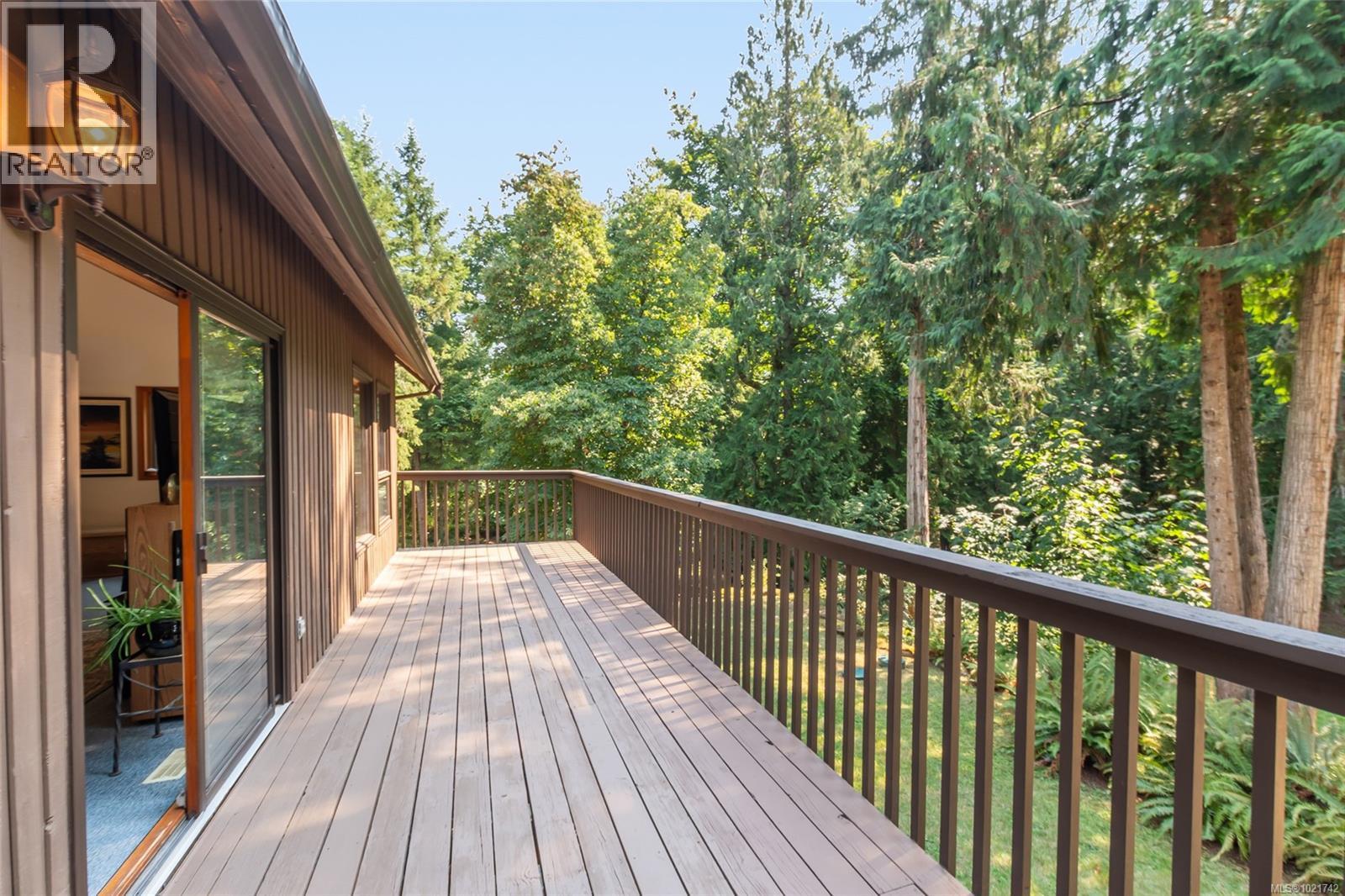 4961 Aho Rd, Ladysmith