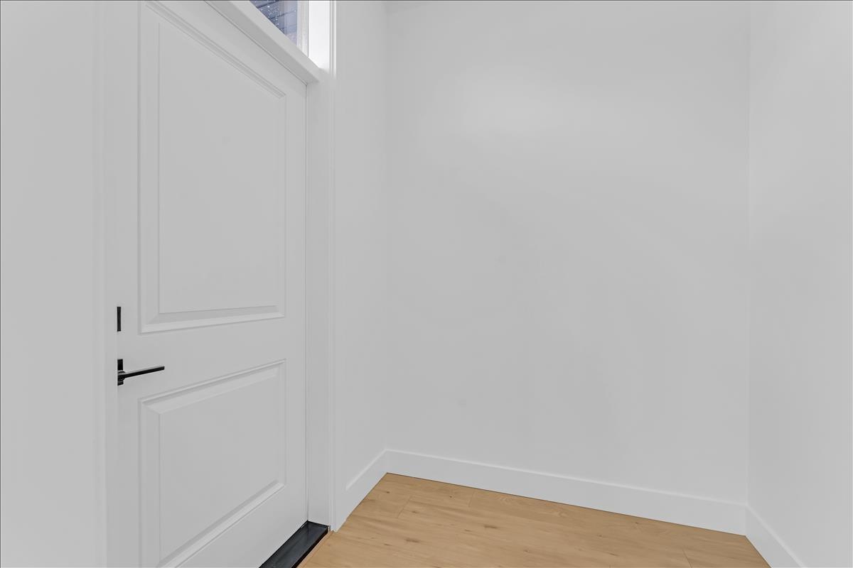 20487 74B AVENUE, Langley