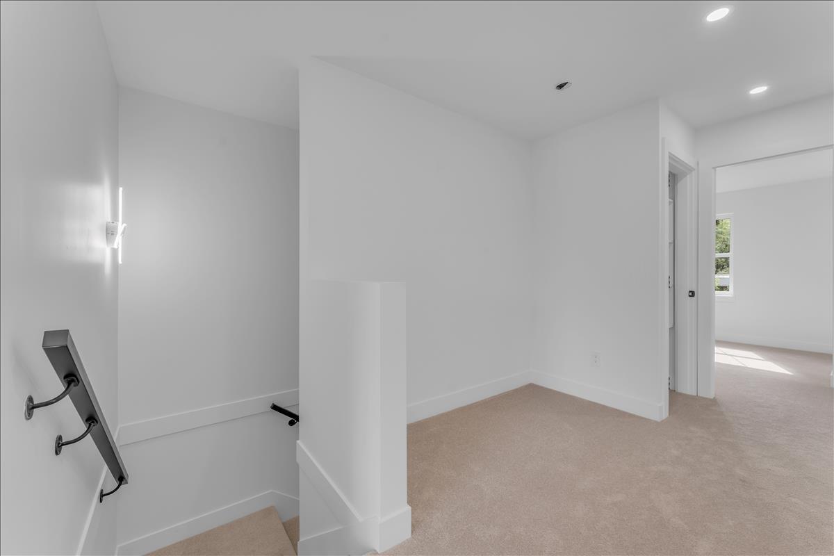 20487 74B AVENUE, Langley