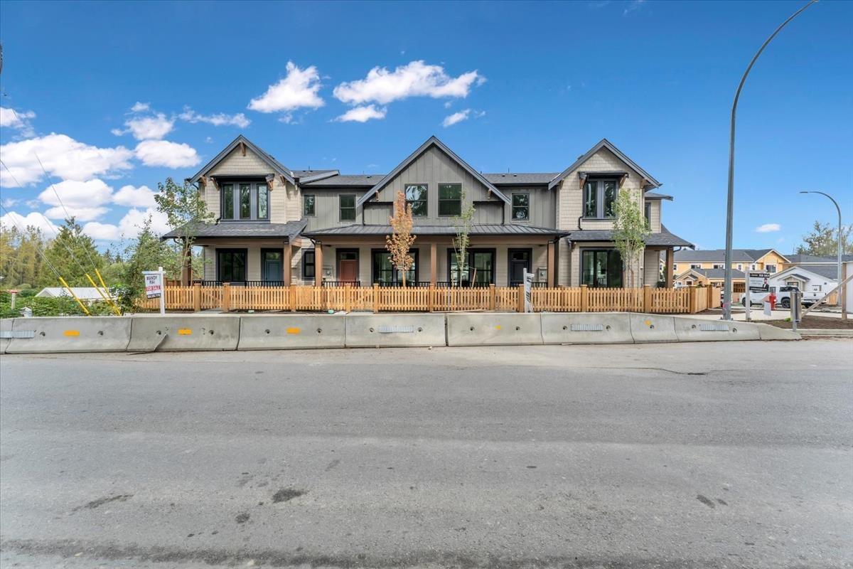 20487 74B AVENUE, Langley