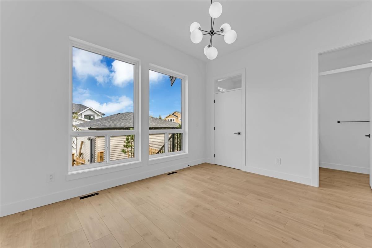 20487 74B AVENUE, Langley