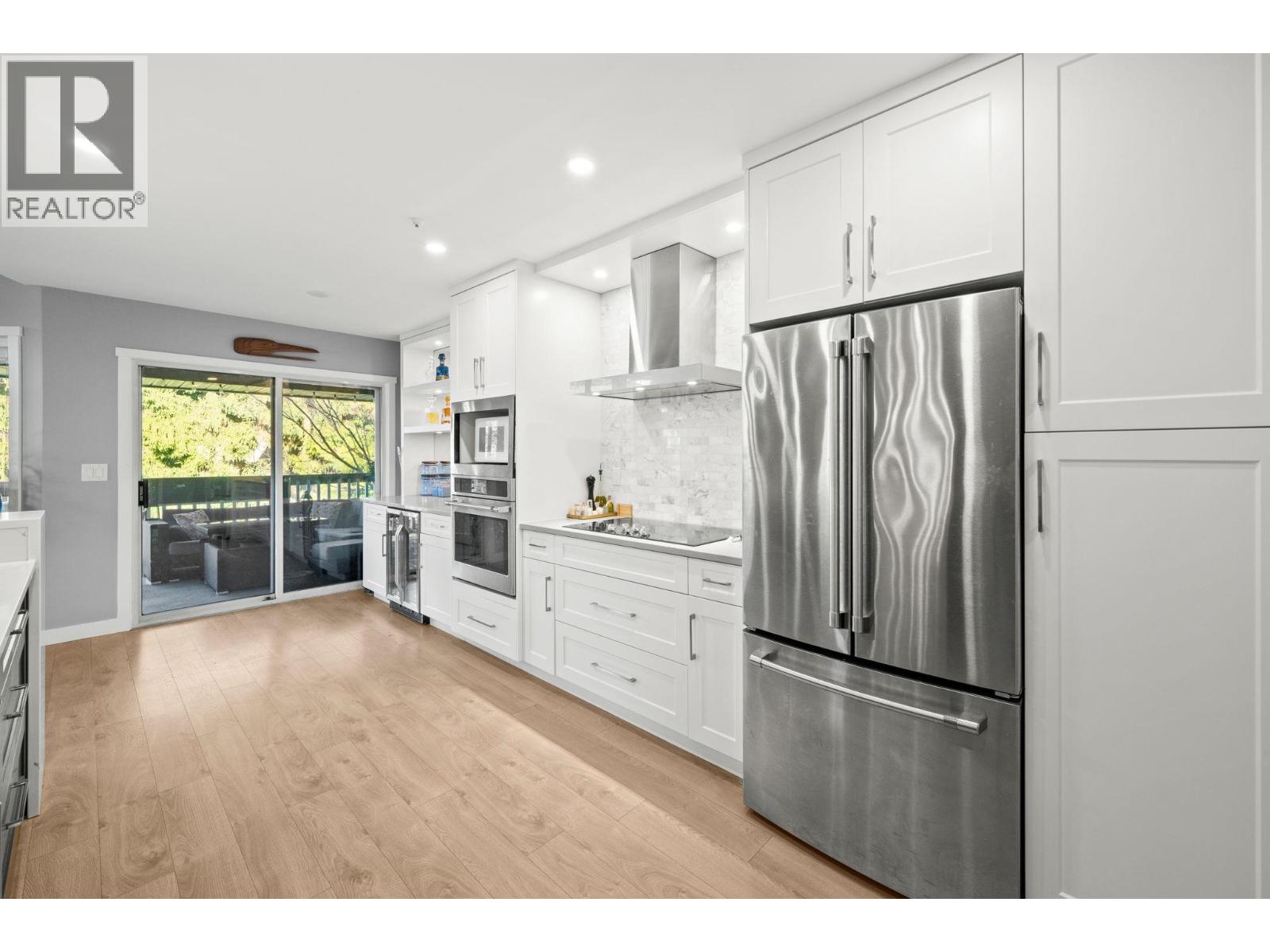 311 1150 LYNN VALLEY ROAD, North Vancouver