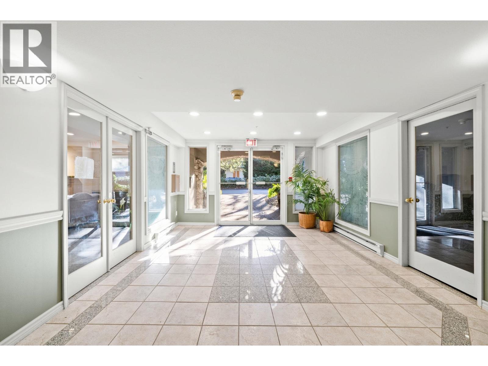 311 1150 LYNN VALLEY ROAD, North Vancouver