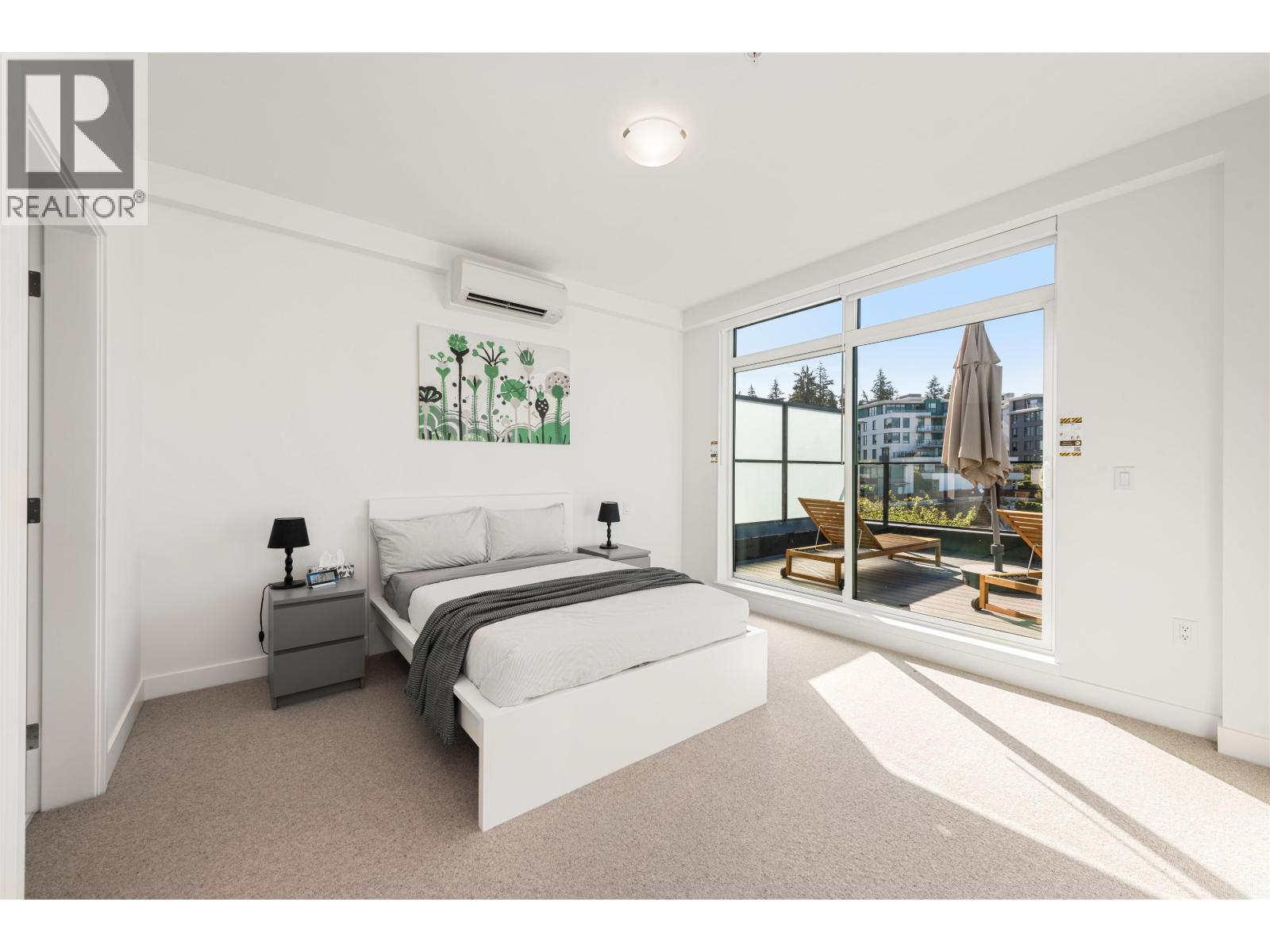 561 W 29TH AVENUE, Vancouver