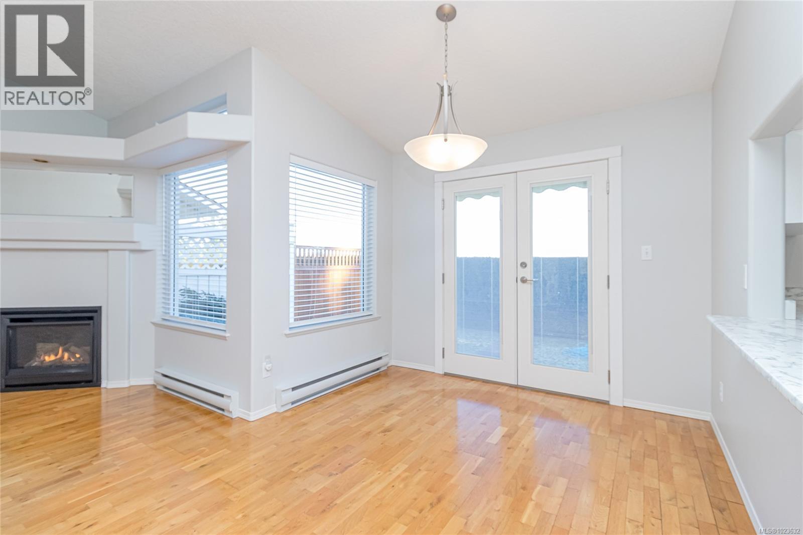 #16 9933 Chemainus Rd - 16