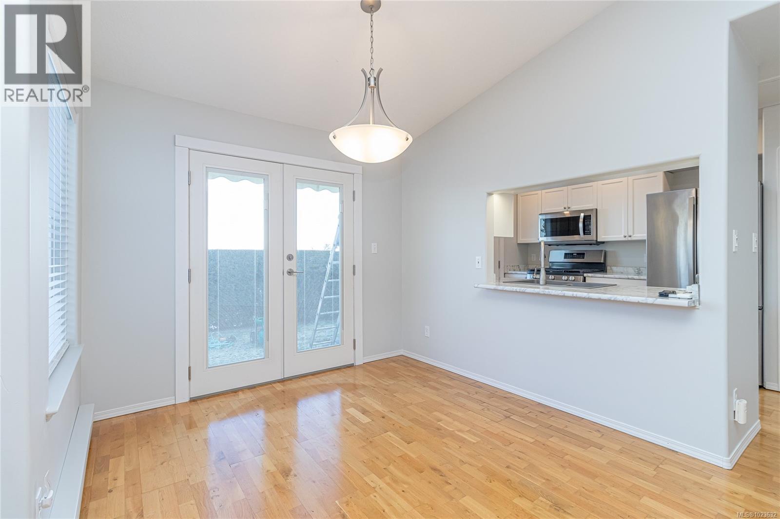 #16 9933 Chemainus Rd - 17