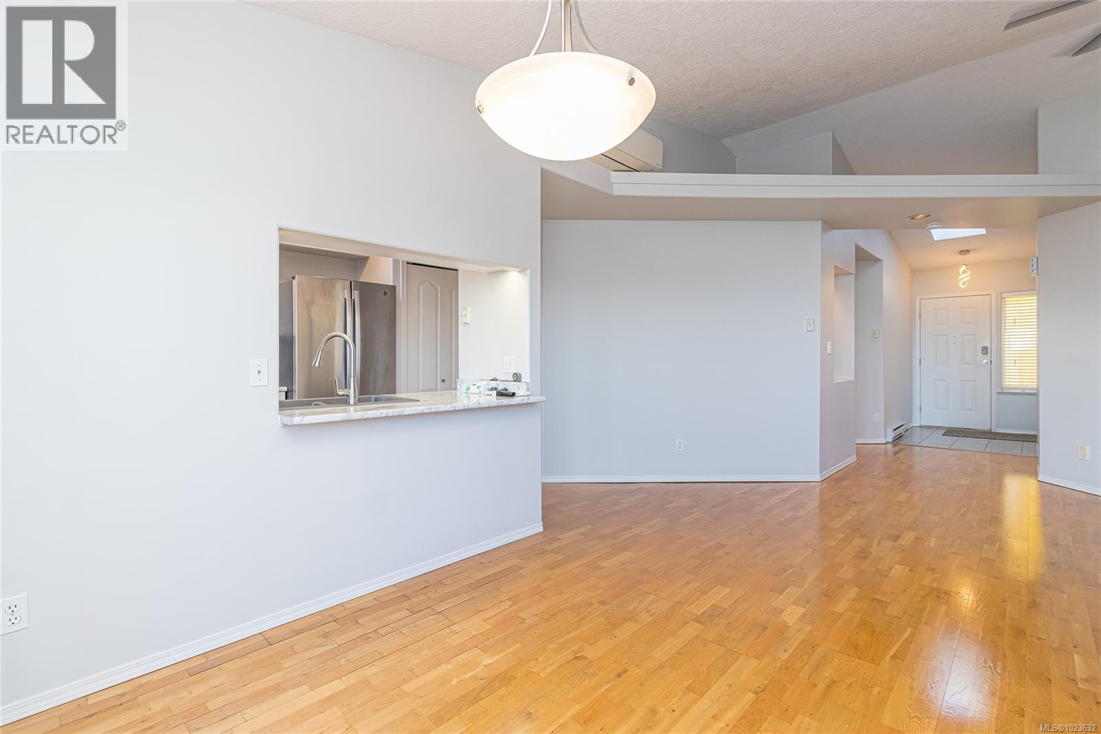 #16 9933 Chemainus Rd - 18