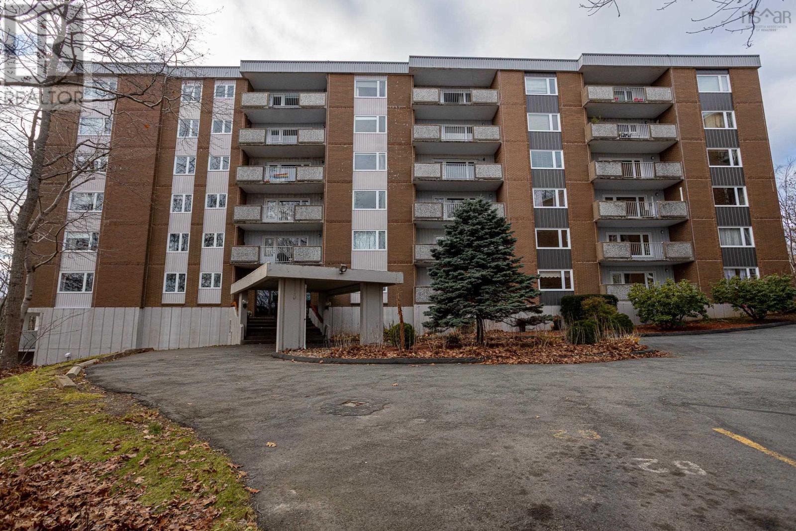 107 26 Brookdale Crescent - Photo 2 of 38, Dartmouth, Nova Scotia