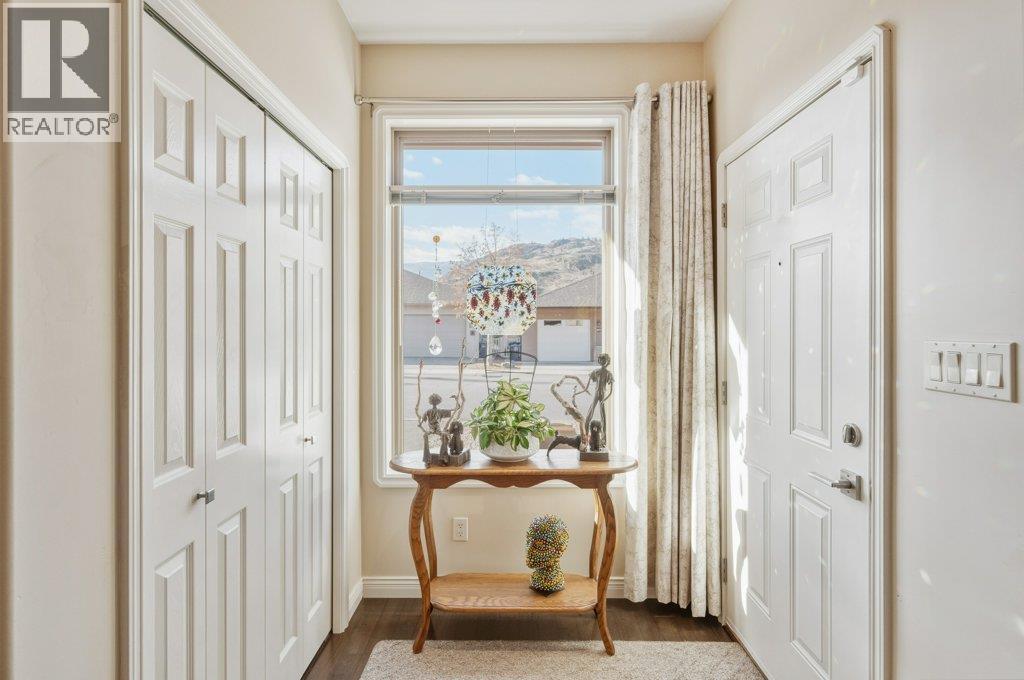 6651 OXBOW Crescent, Oliver