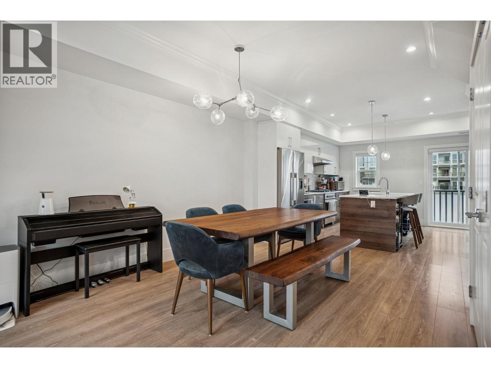 #7-9211 MCKIM Way, Richmond