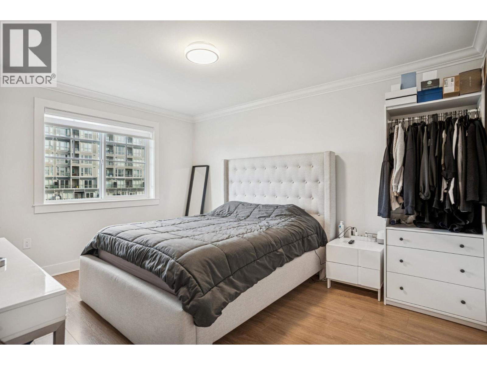 #7-9211 MCKIM Way, Richmond