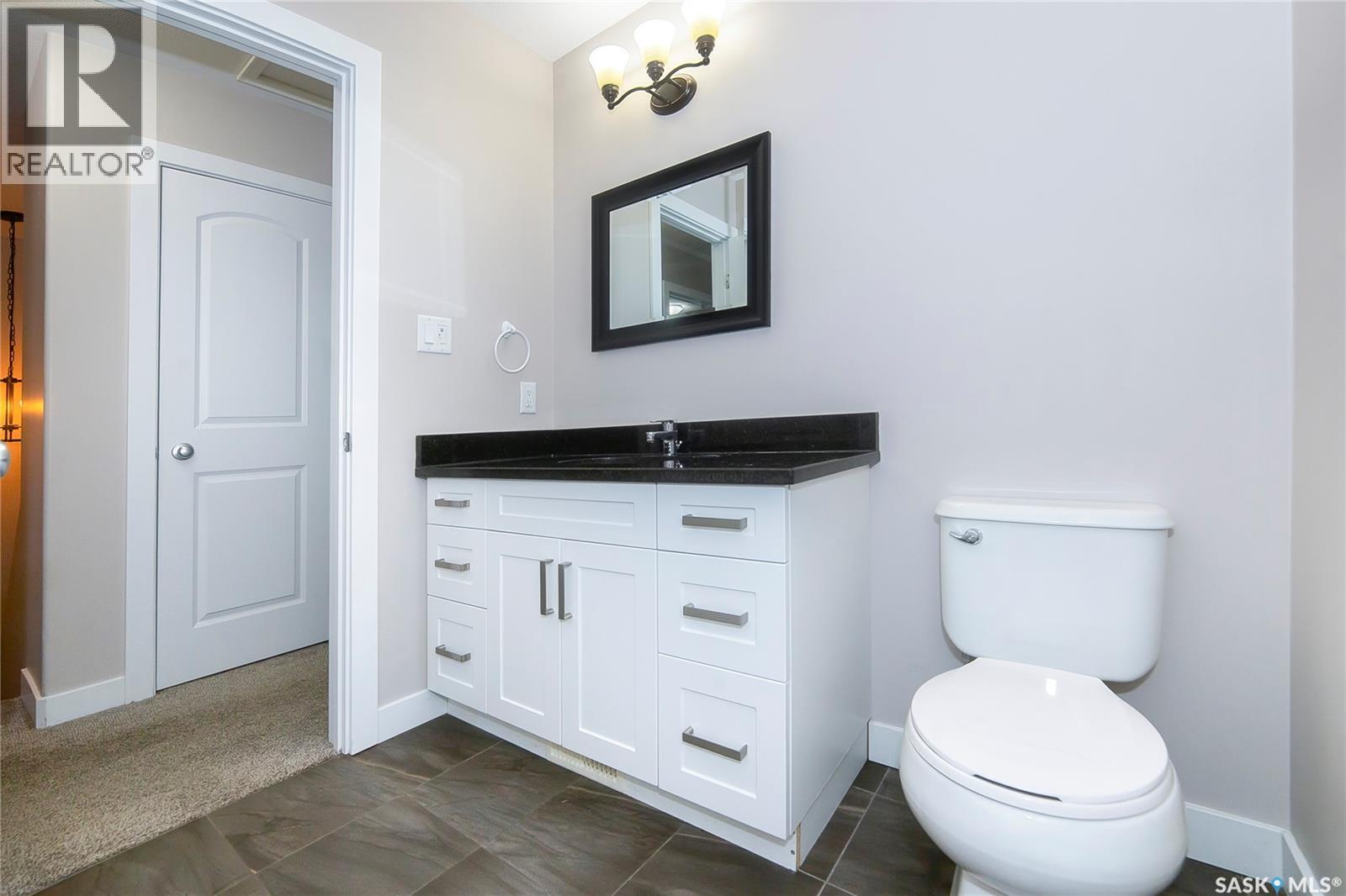 Single Family House 2 Level for Sale in  B AVENUE N Saskatoon 