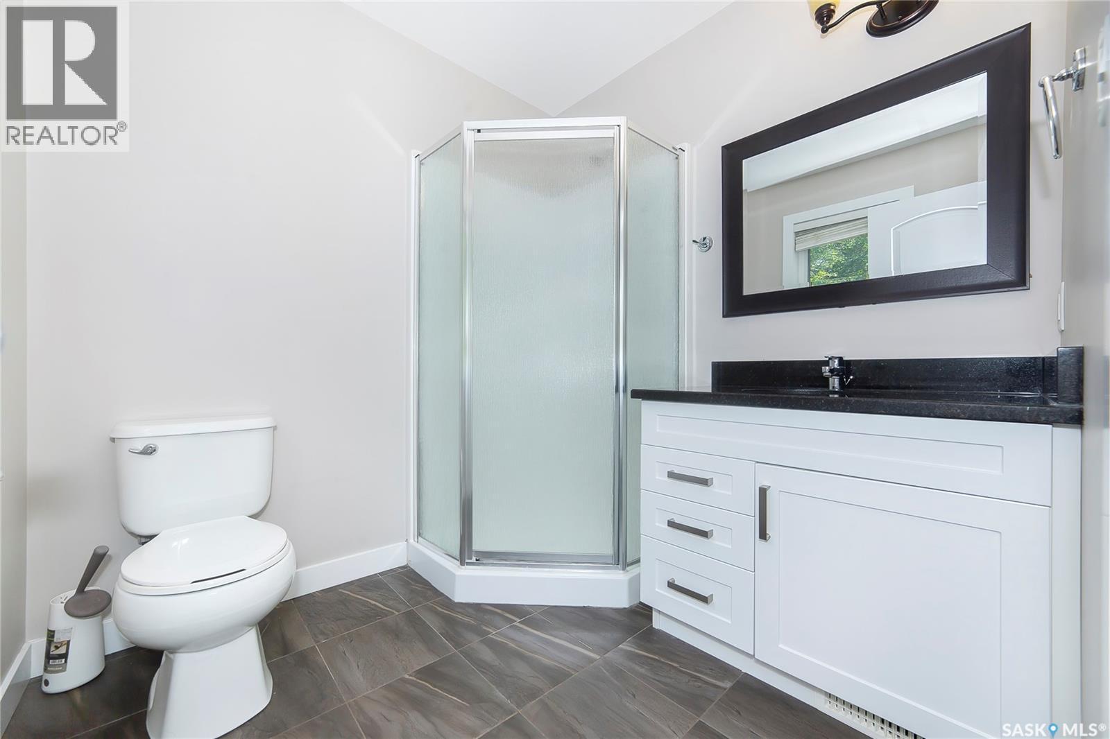 Single Family House 2 Level for Sale in  B AVENUE N Saskatoon 