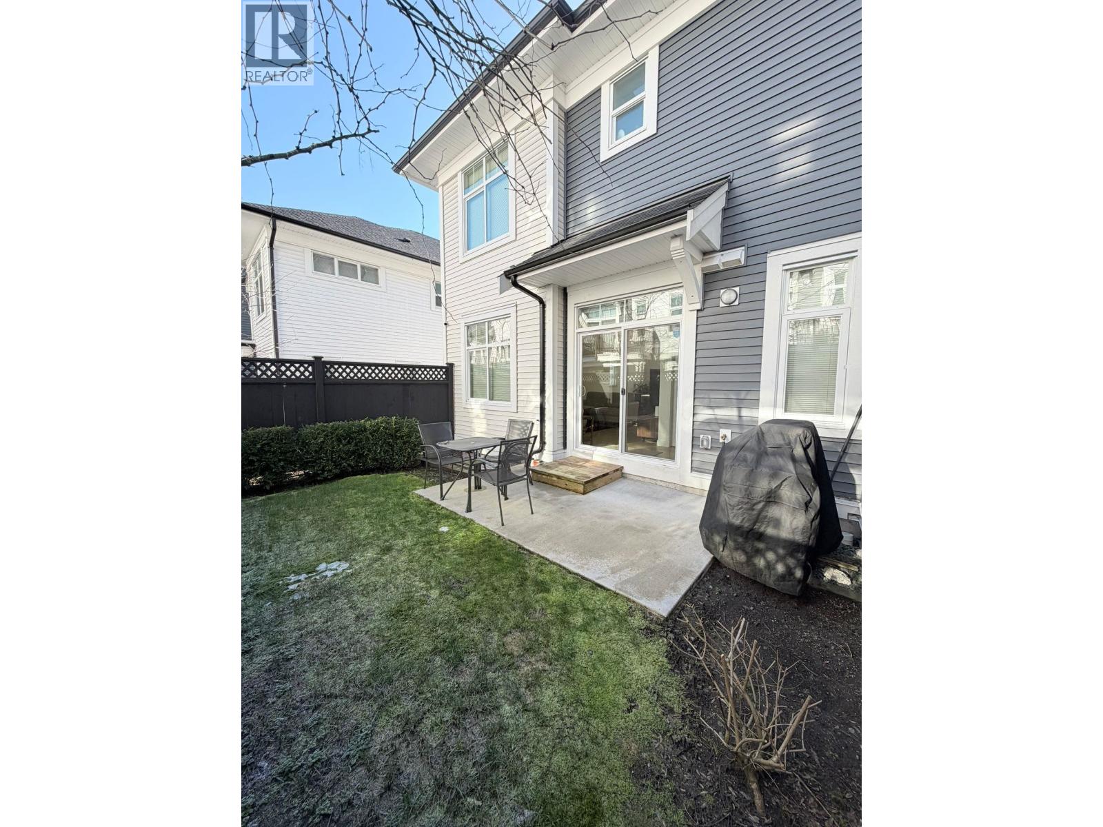 162 3565 BAYCREST AVENUE - Photo 2 of 20, Coquitlam, British Columbia