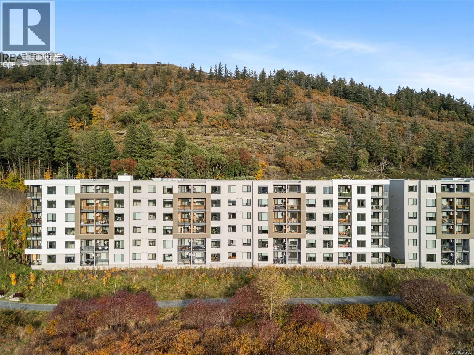 109 1371 Goldstream Avenue, Langford