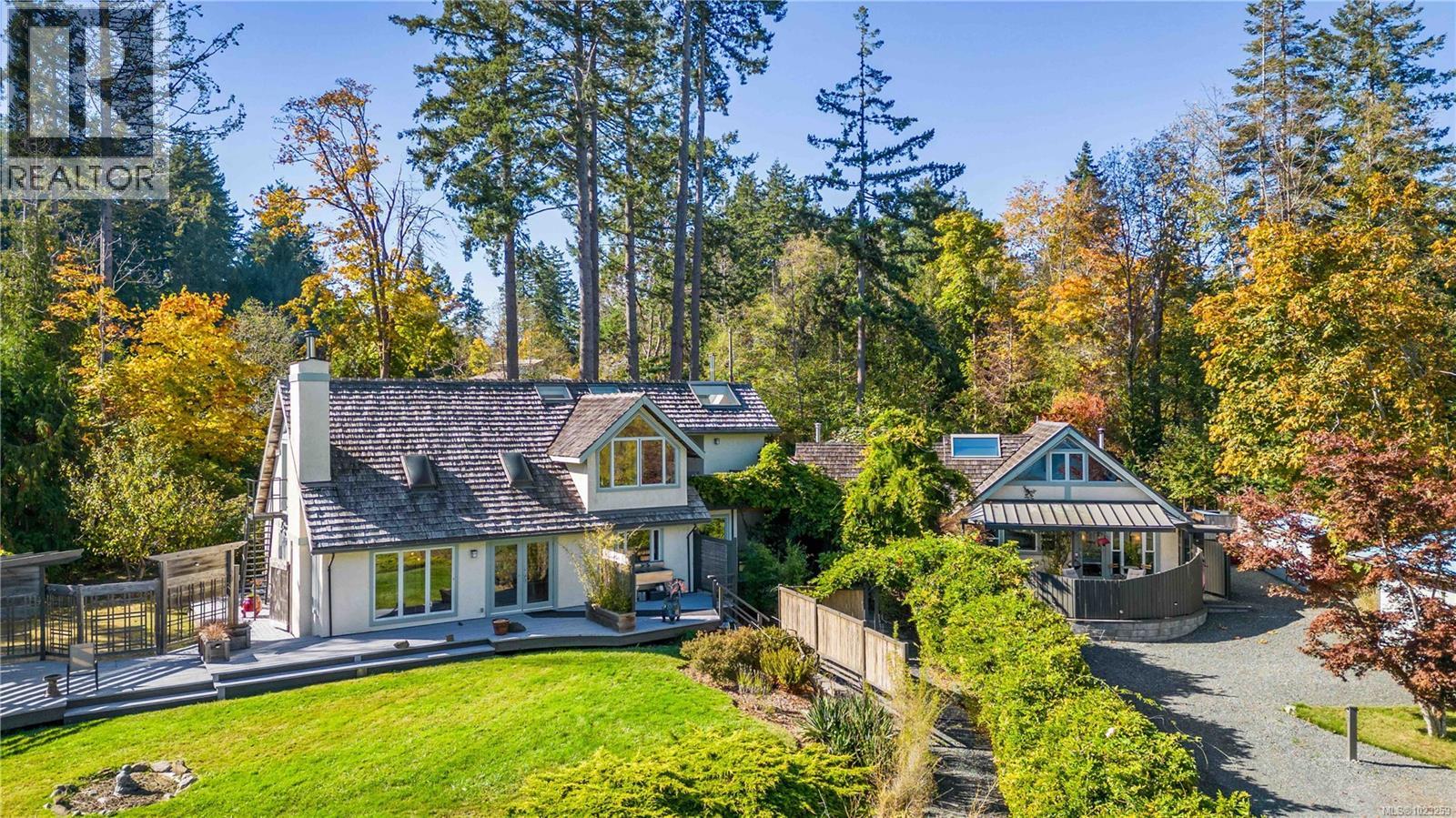 1901 East Rd, Denman Island