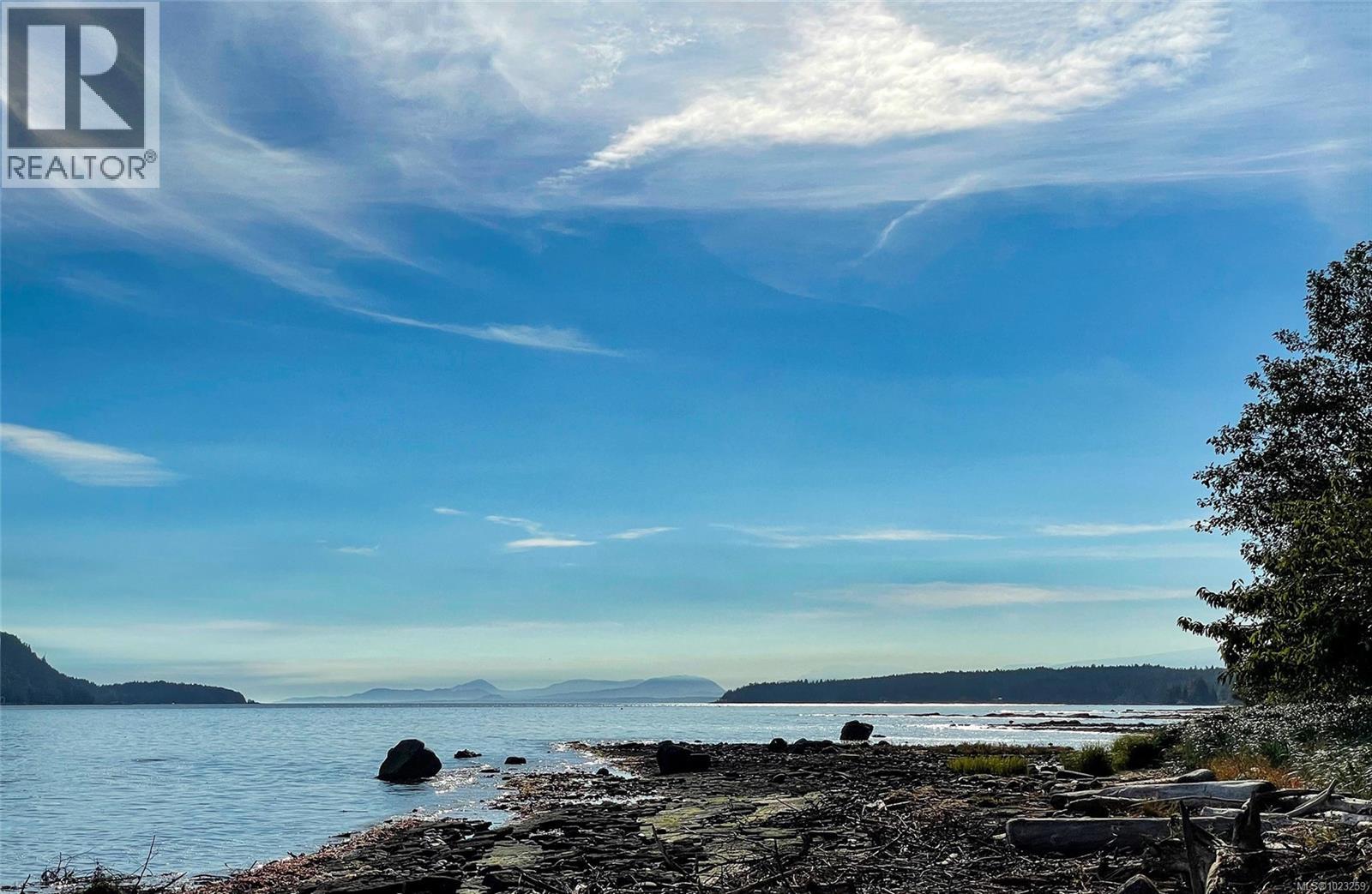 1901 East Rd, Denman Island