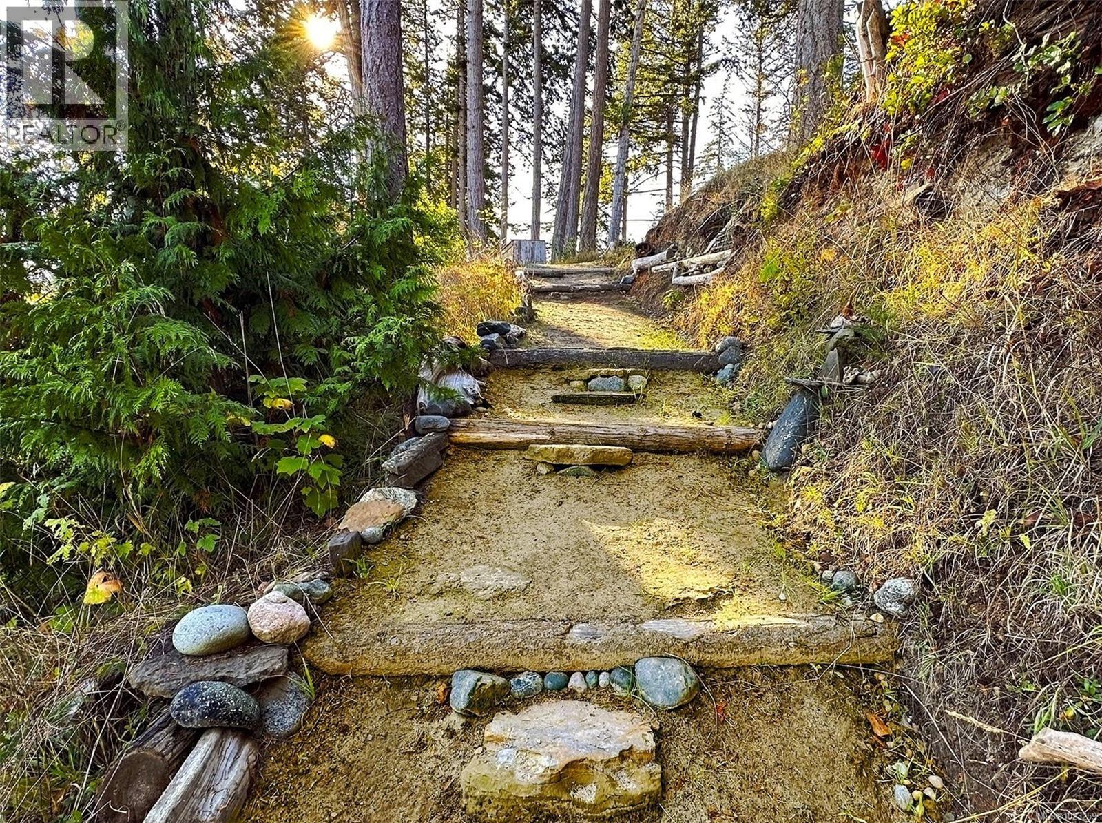 1901 East Rd, Denman Island