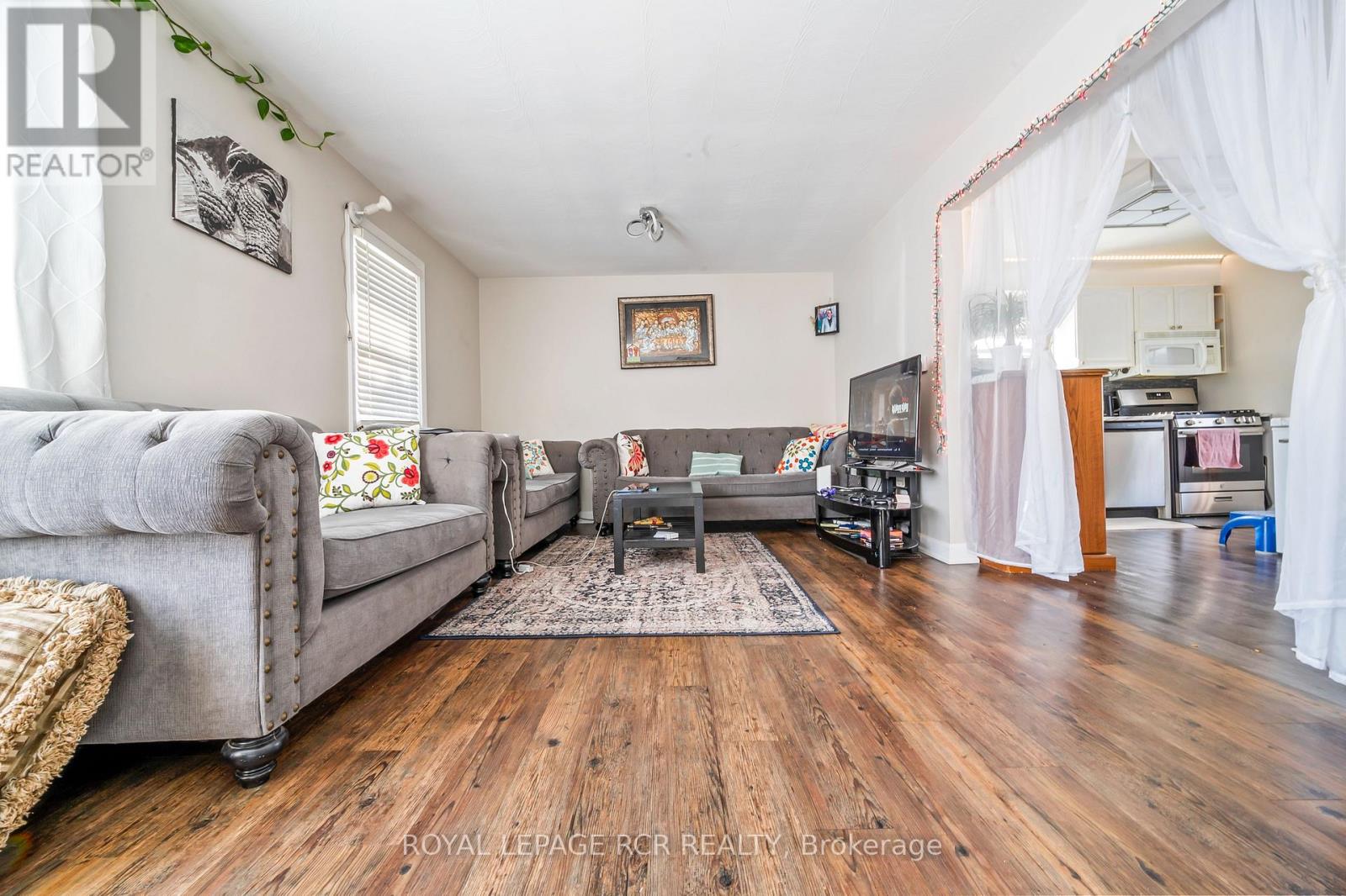 6 SULLIVAN DRIVE - Photo 5 of 24, New Tecumseth (Tottenham), Ontario