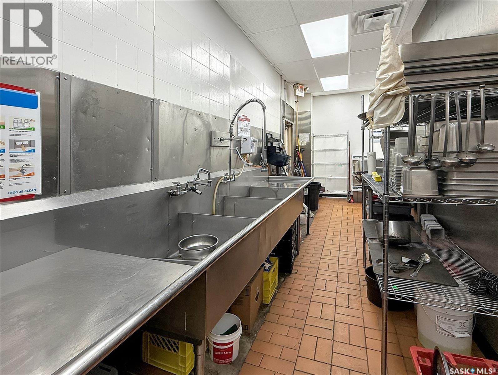 Retail for Sale in  st AVENUE NE Swift Current 