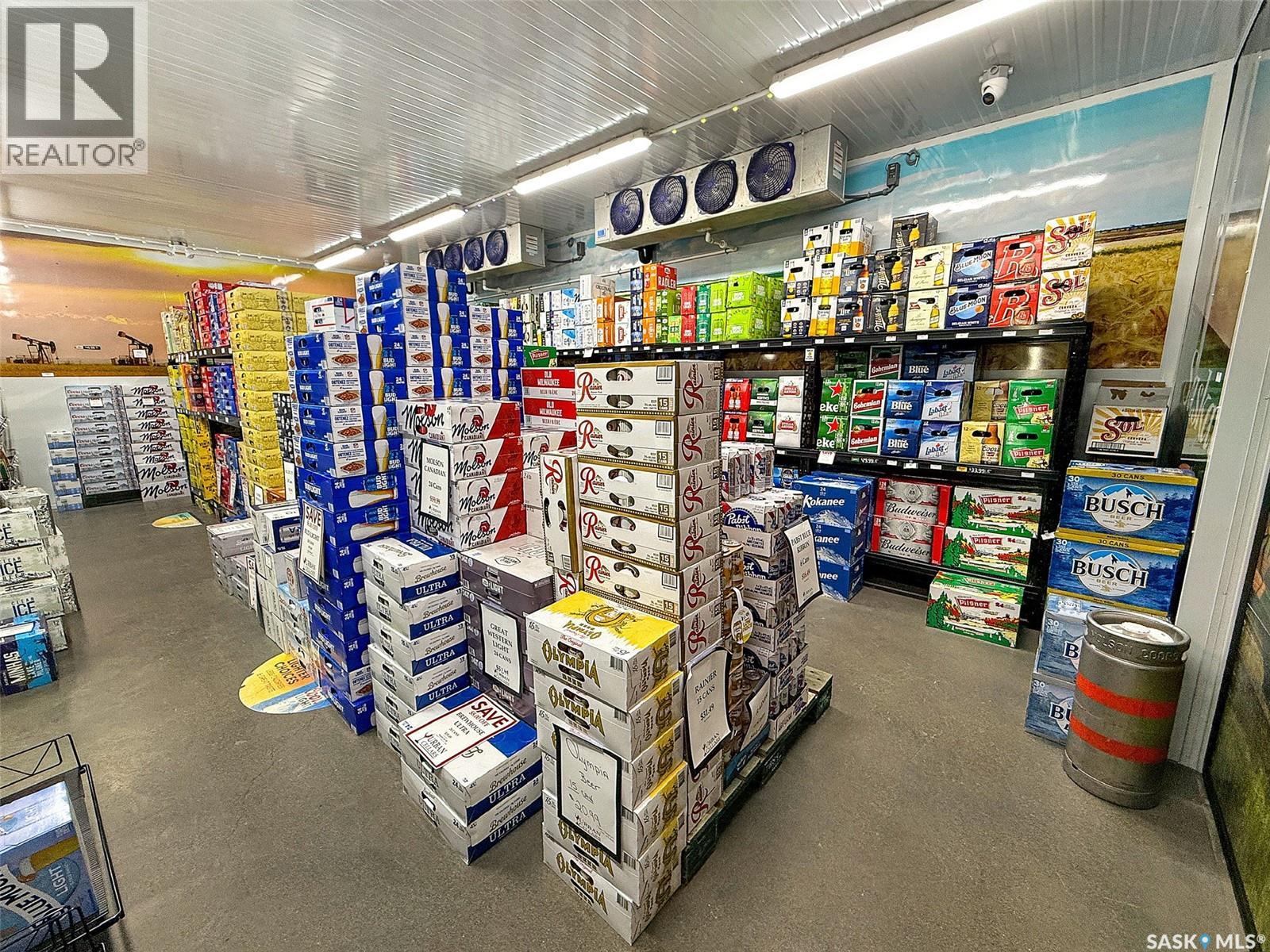 Retail for Sale in  st AVENUE NE Swift Current 