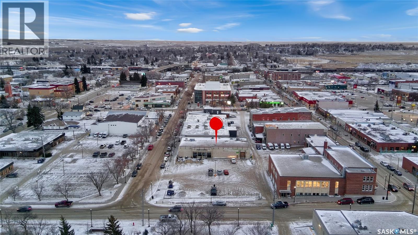 Retail for Sale in  st AVENUE NE Swift Current 