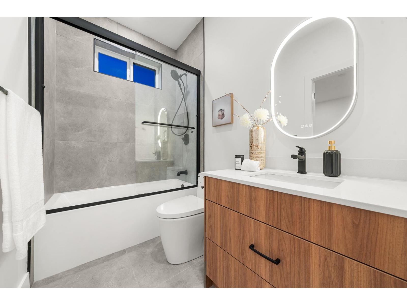 11648 94A Avenue, Delta